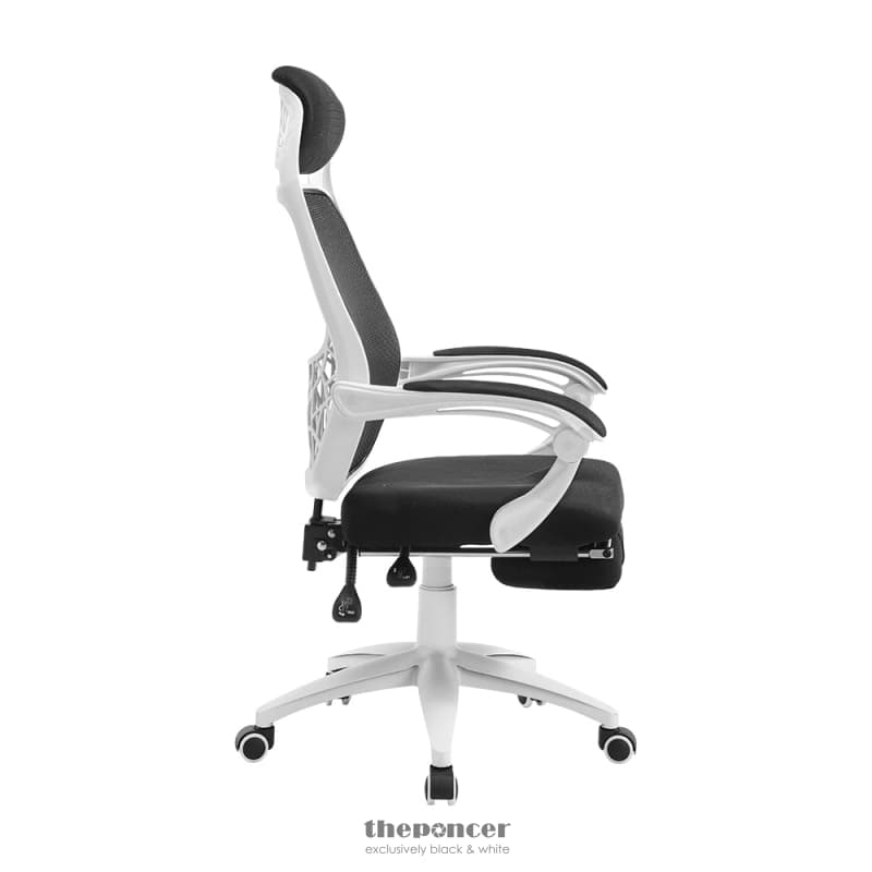 ARTISS MESH OFFICE CHAIR RECLINER BLACK WHITE