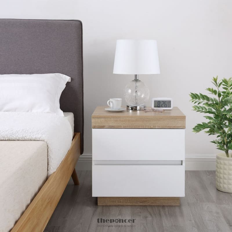 ASHLEY COASTAL WHITE WOODEN BEDSIDE TABLE