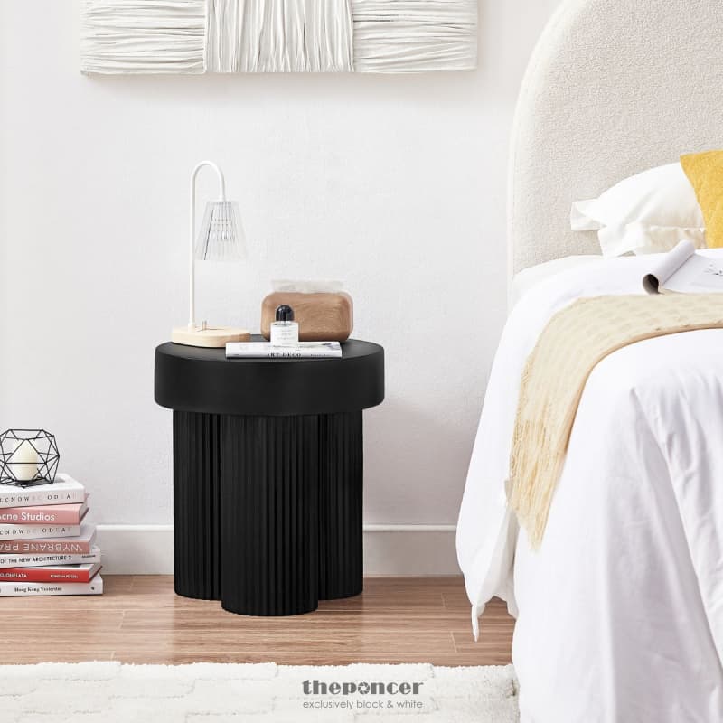 MAYA RIBBED BLACK SIDE TABLE