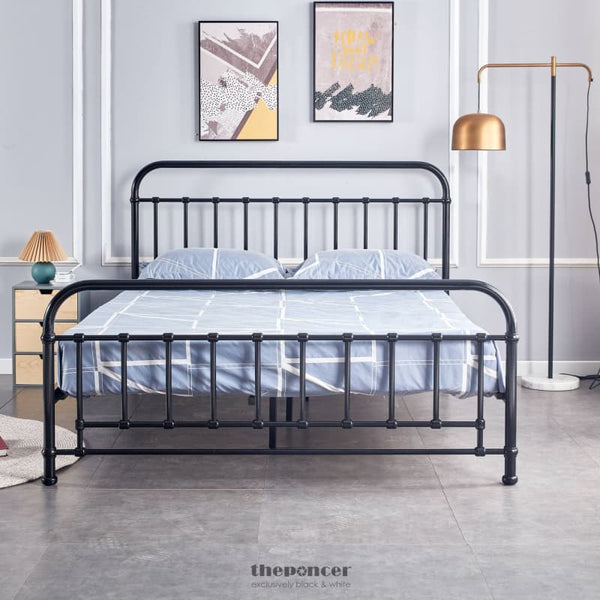 METALLICA QUEEN BED SIZE METAL FRAME PLATFORM MATTRESS BASE