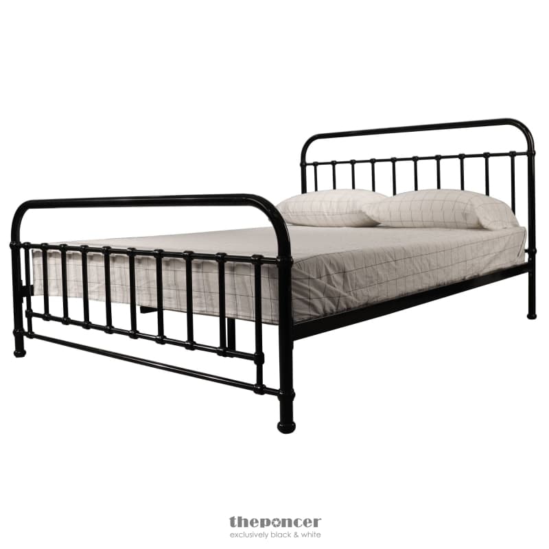 METALLICA QUEEN BED SIZE METAL FRAME PLATFORM MATTRESS BASE